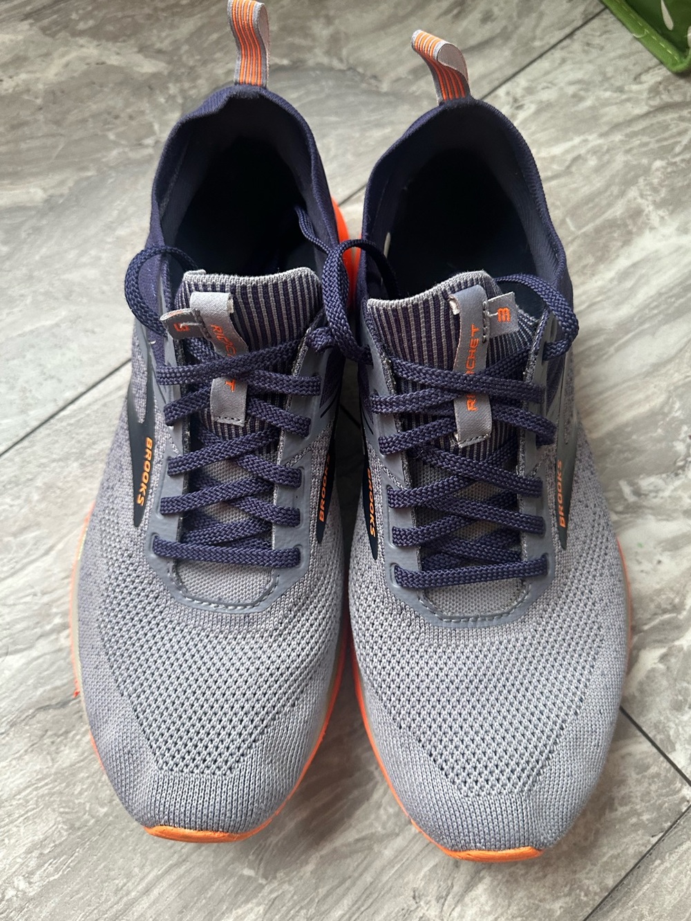 Men's Brooks Ricochet 3 running shoes Size 9